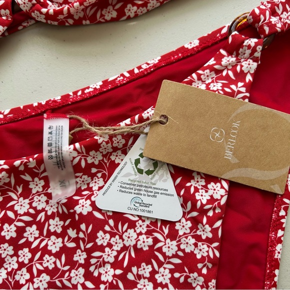 Berlook Swim Bikini Set Womens XL Floral Red O Ring Bikini Top And Bikini Bottom - Picture 4 of 11